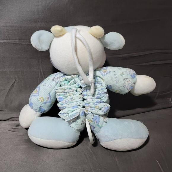 First Peek Cow Pull Toy Crib Toy Plush Lullaby Musical Plays Old McDonald Bingo - Picture 5 of 7